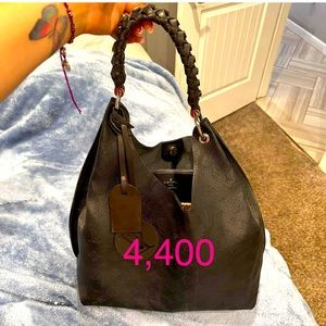 Brown beauty rare color lots of space